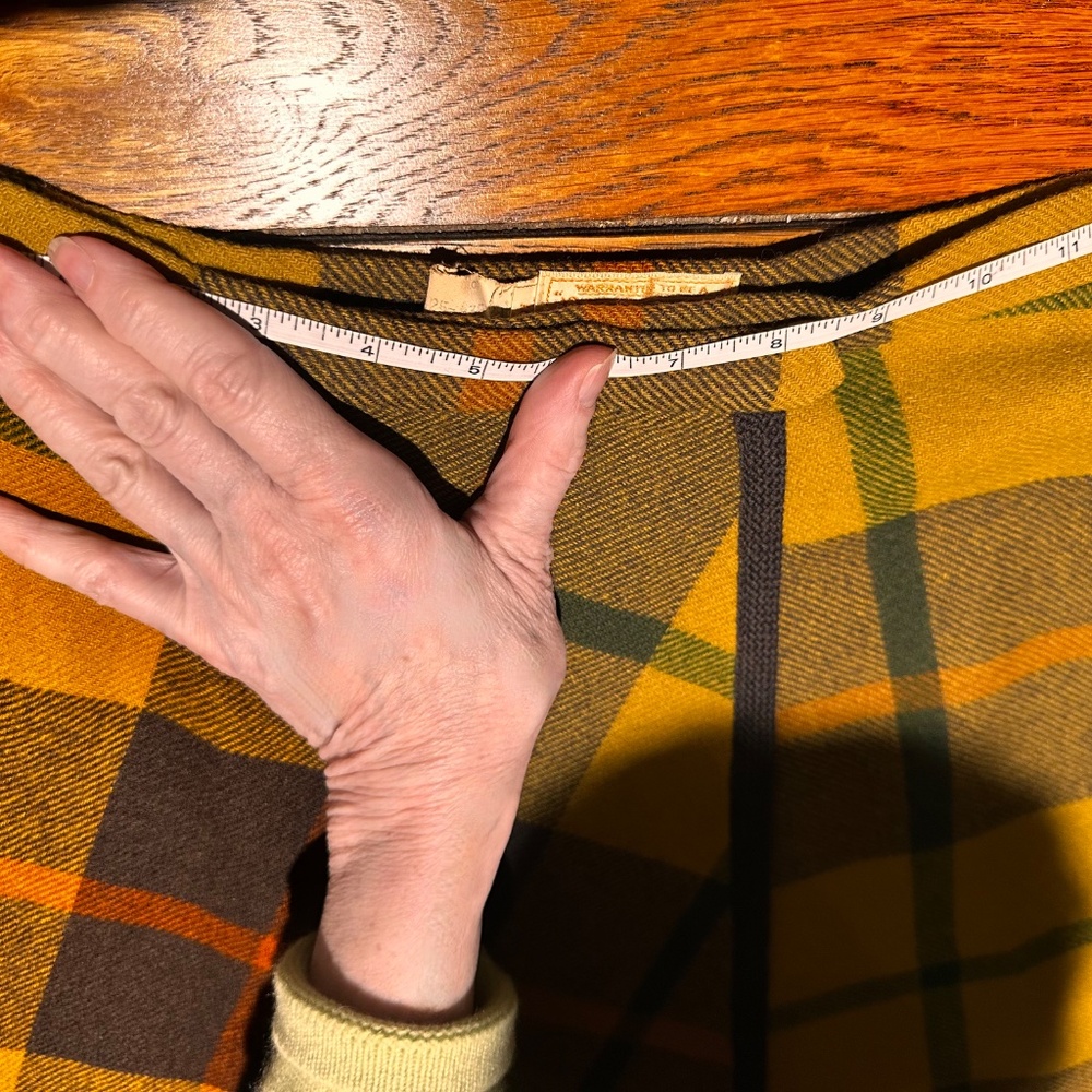 1950s Pendleton Wrap Around Bias Cut Skirt Block Plaid Wool, XS - S Size - Picture 4 of 11